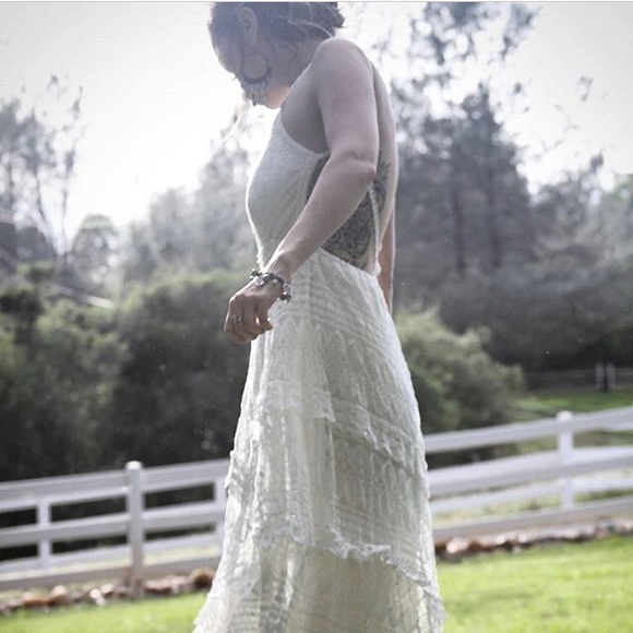 Meet your Posher, Nicole - Picture 1 of 1